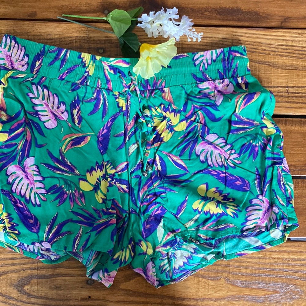 Women’s shorts